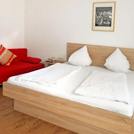 Hanser By Interhome *